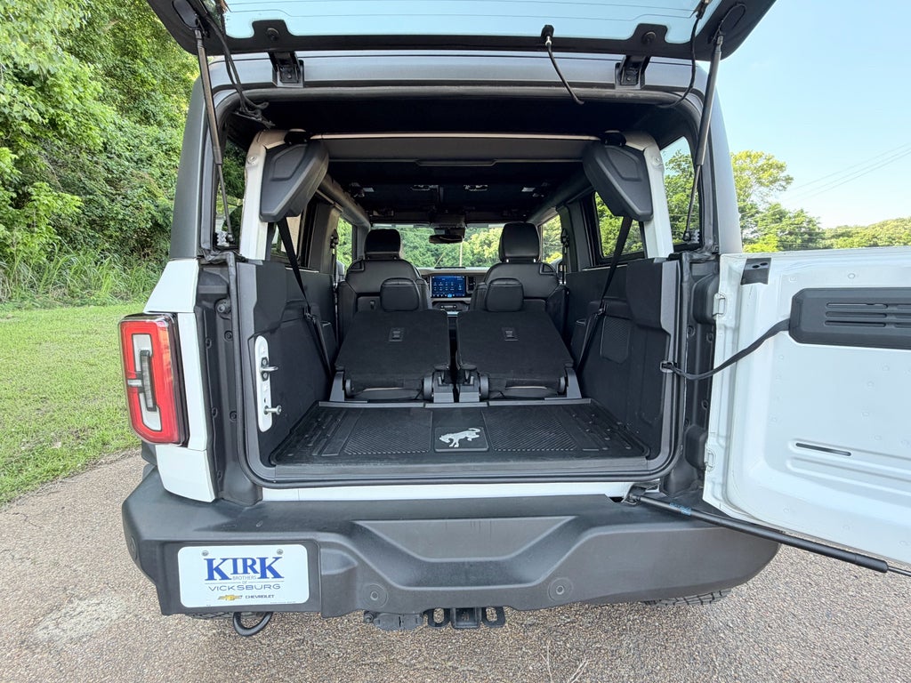 2021 Ford Bronco Base