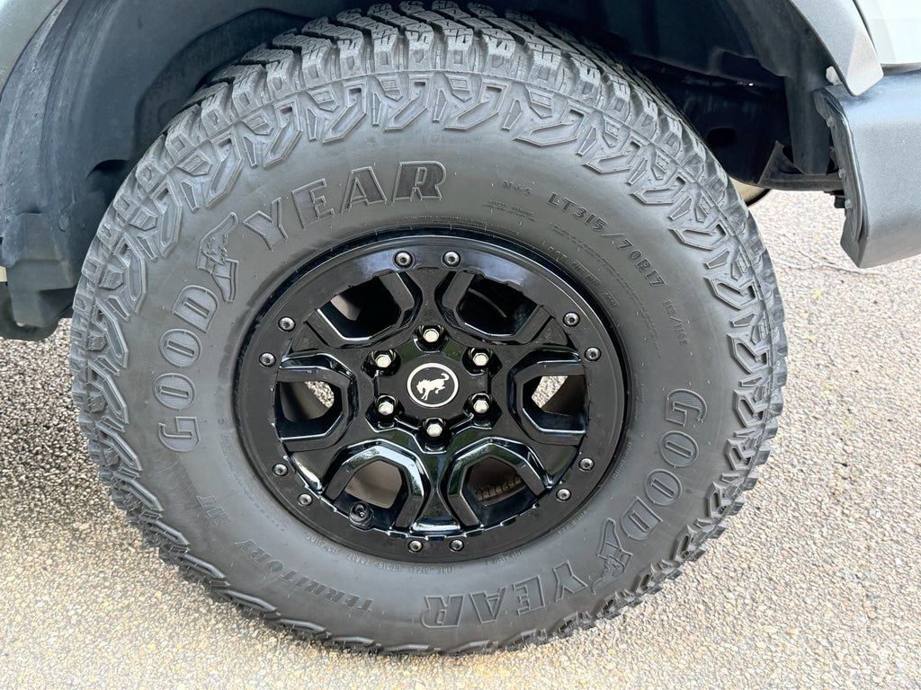 2021 Ford Bronco Base