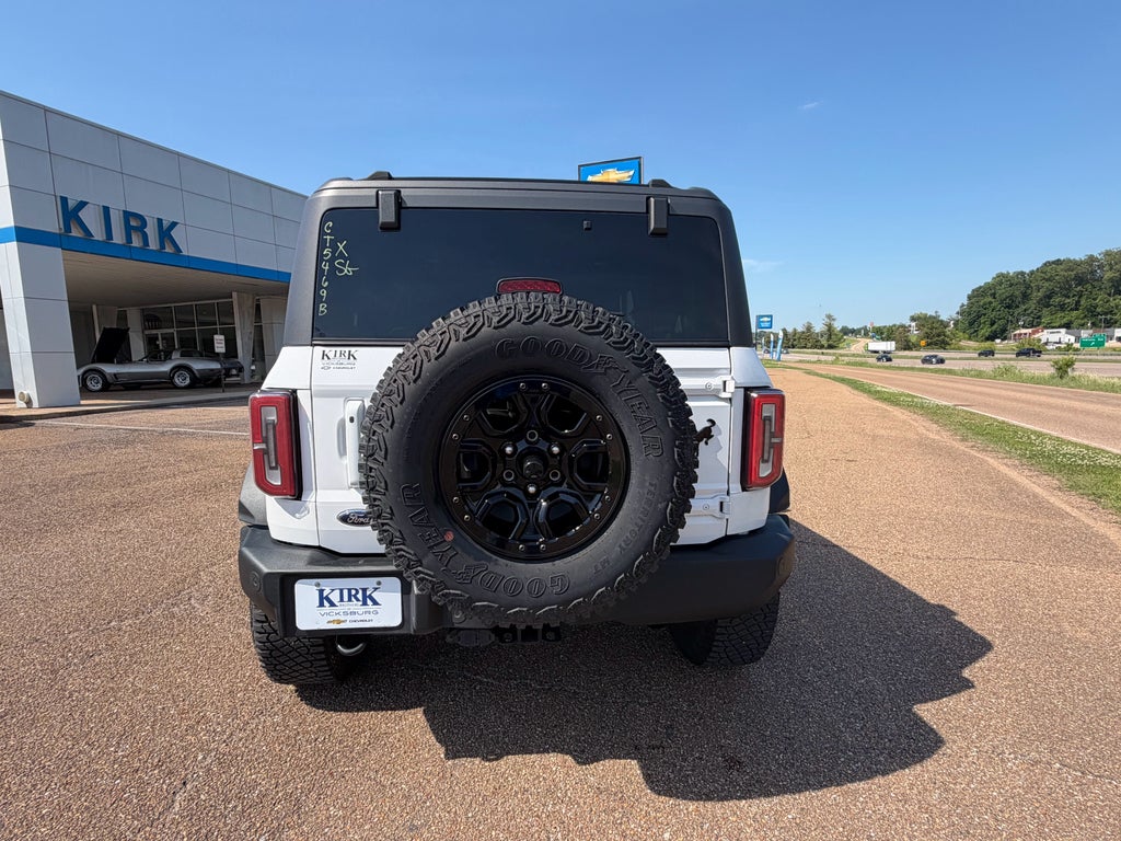2021 Ford Bronco Base