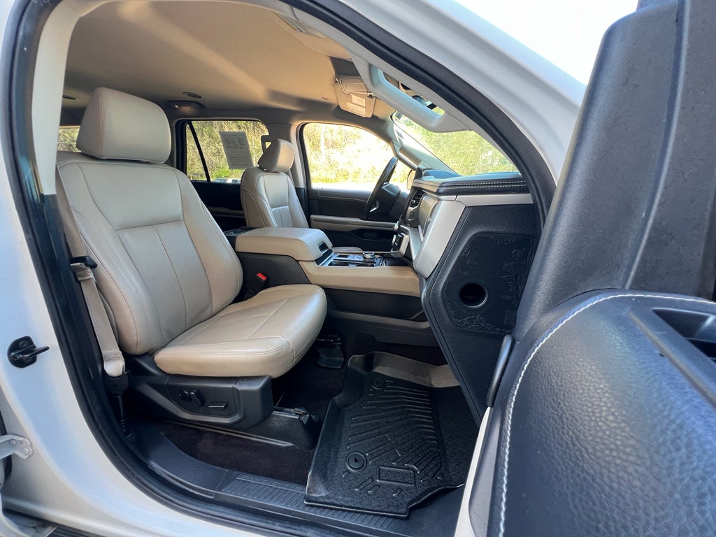 2022 Ford Expedition Max XLT