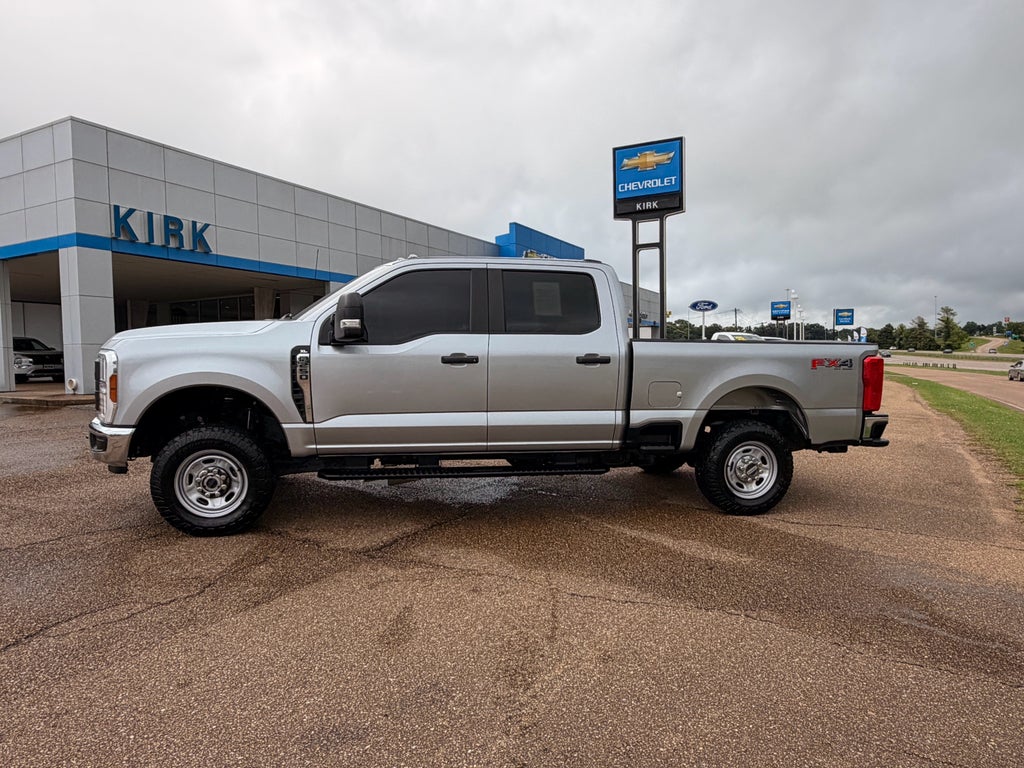 2024 Ford Super Duty F-250 SRW XL