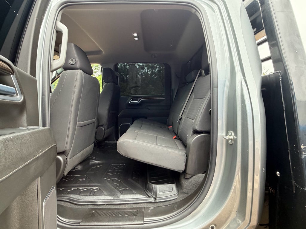 2024 Chevrolet Silverado 3500 HD Chassis Cab LT