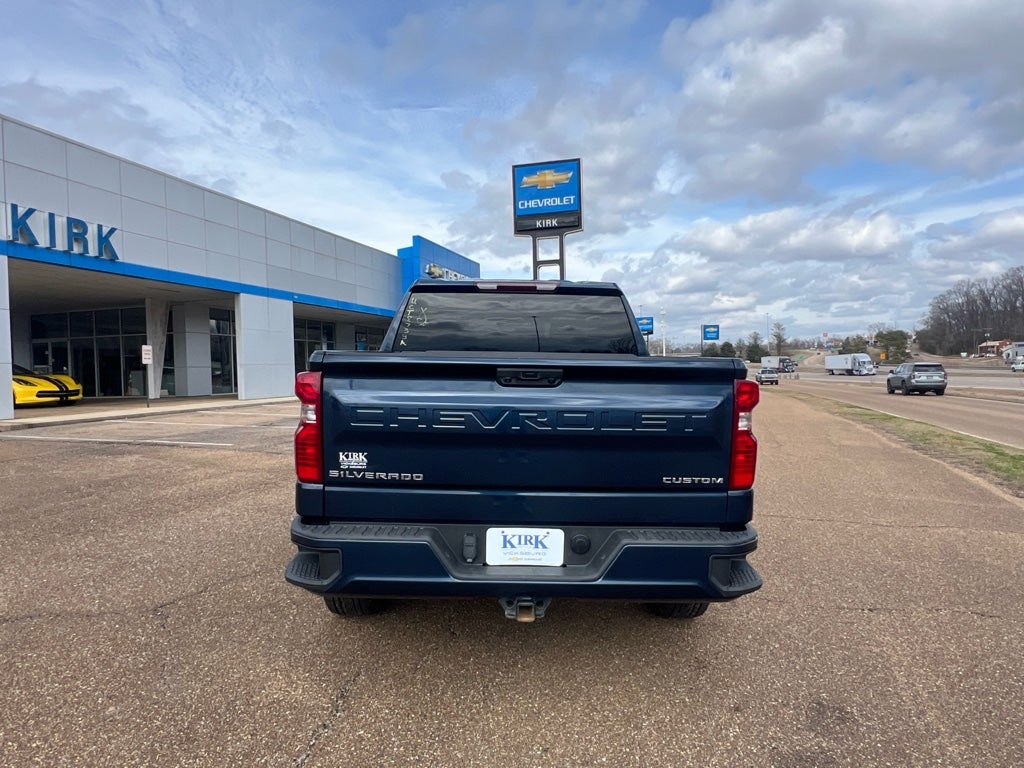 2022 Chevrolet Silverado 1500 Custom