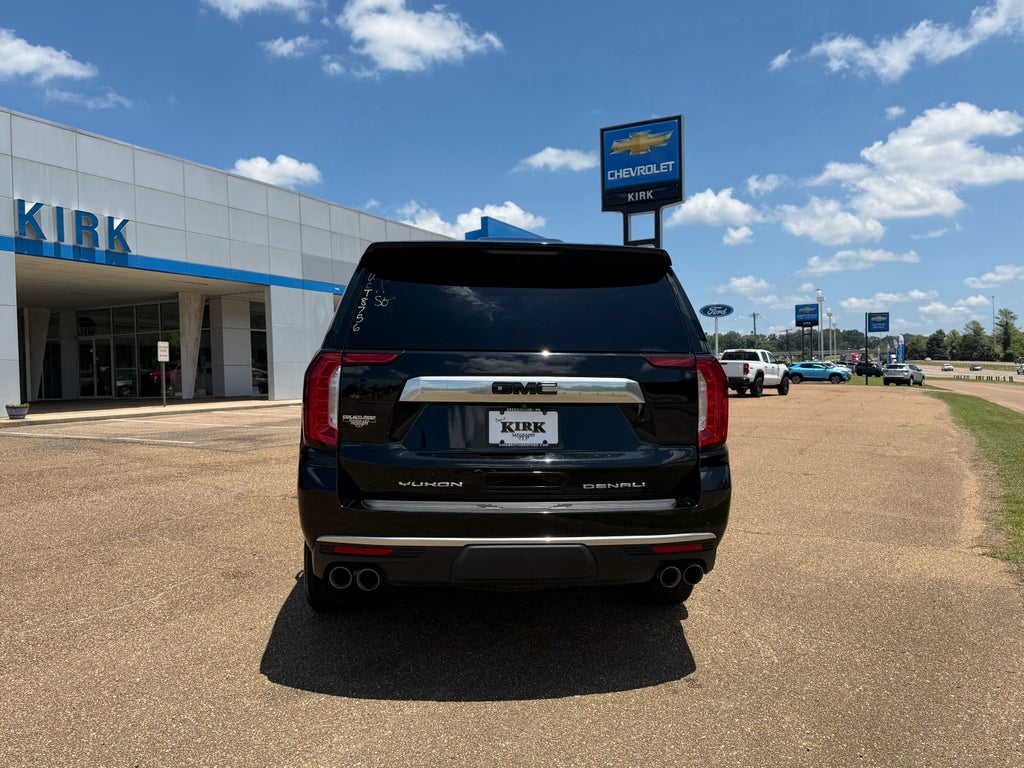2023 GMC Yukon Denali