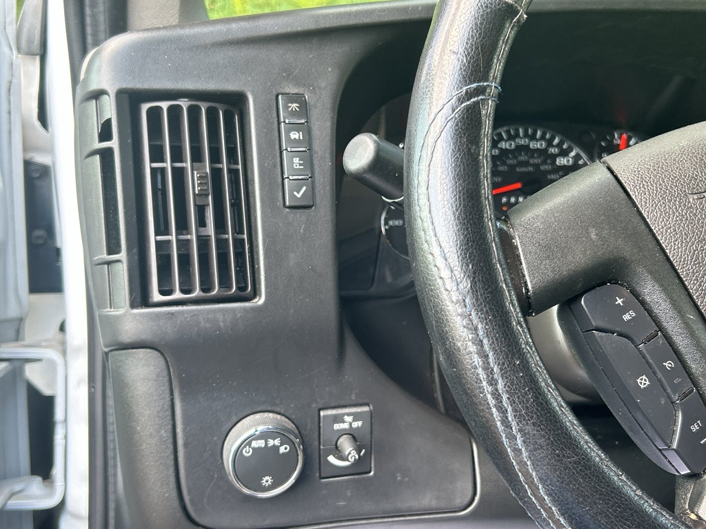 2023 GMC Savana Cargo 2500 Work Van