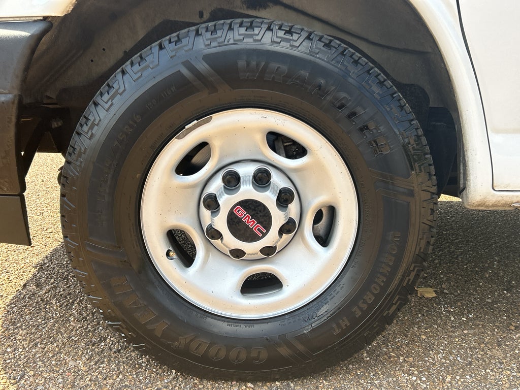 2023 GMC Savana Cargo 2500 Work Van