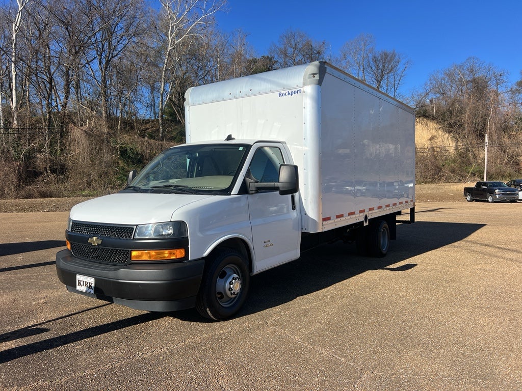 2023 Chevrolet Express Cutaway 4500 2WT