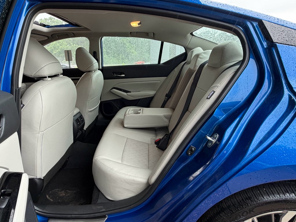 2025 Nissan Altima SL