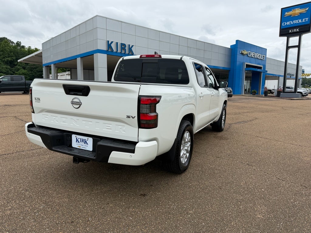 2024 Nissan Frontier SV