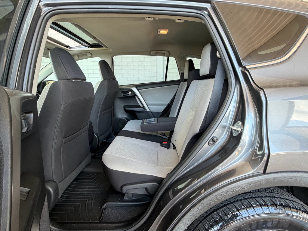 2016 Toyota RAV4 XLE
