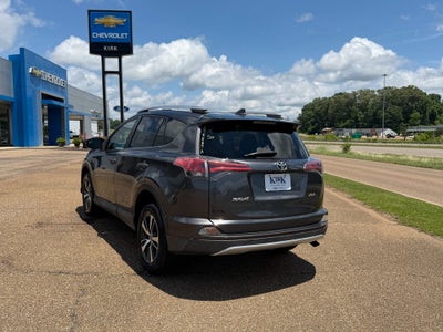 2016 Toyota RAV4 XLE