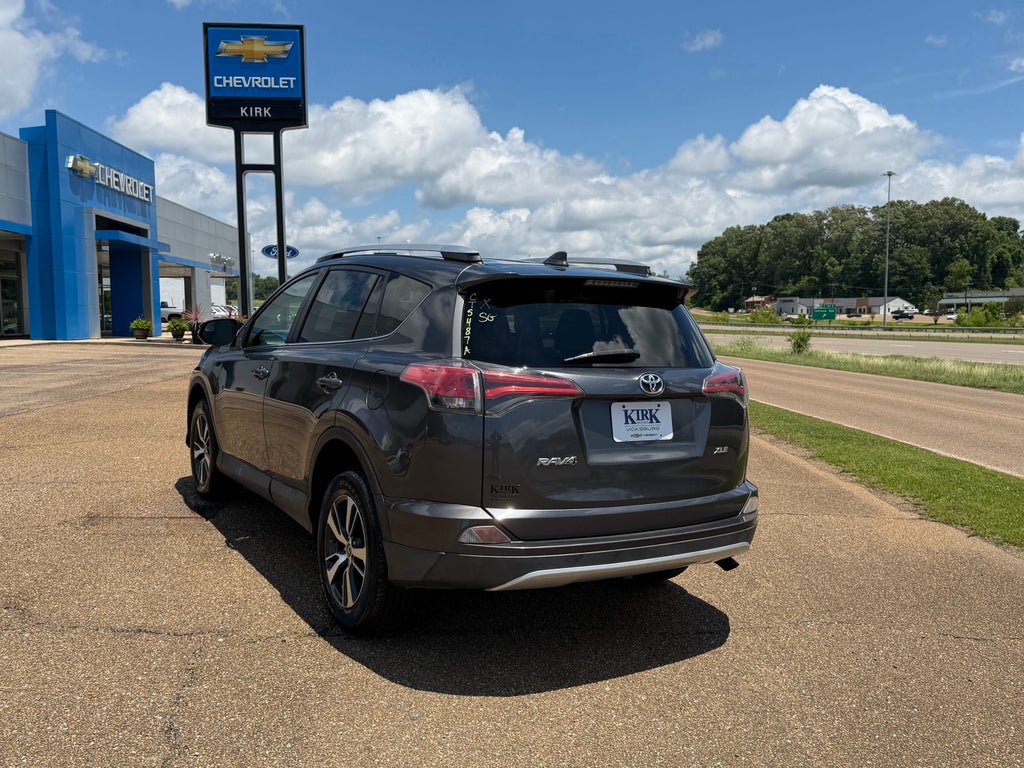 2016 Toyota RAV4 XLE