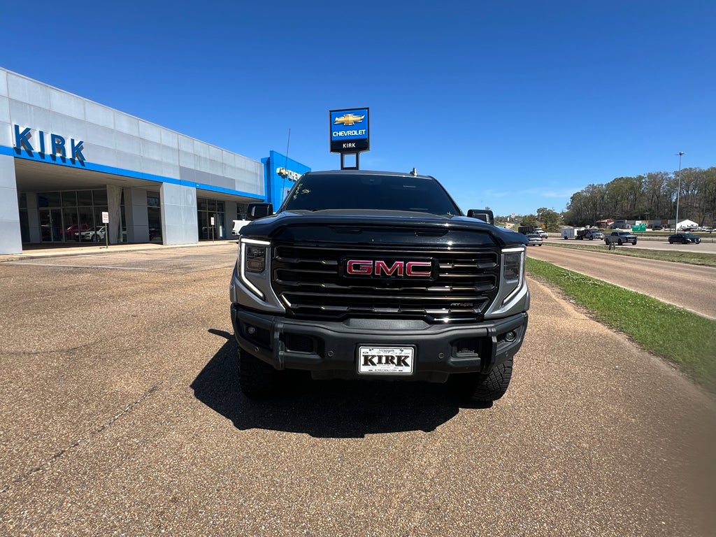 2023 GMC Sierra 1500 AT4X