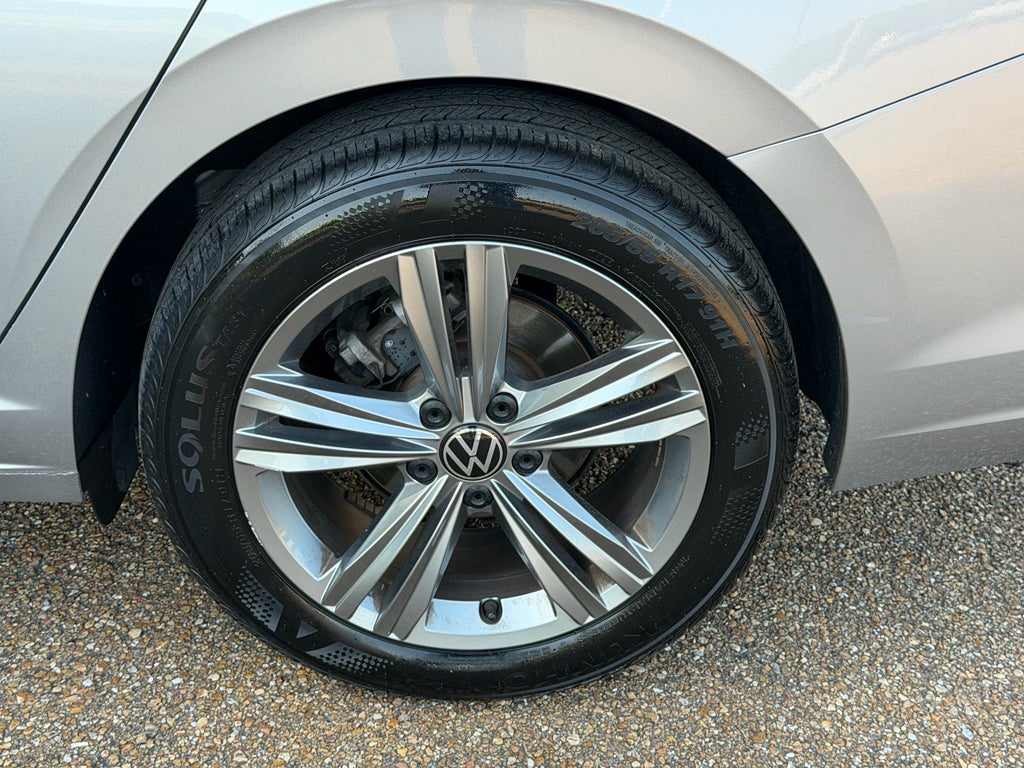 2024 Volkswagen Jetta SE