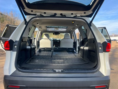 2024 Toyota Grand Highlander Hybrid XLE