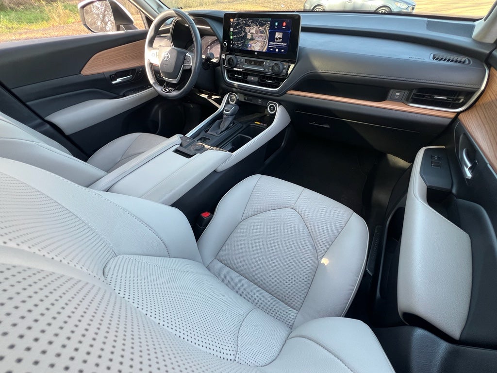 2024 Toyota Grand Highlander Hybrid XLE