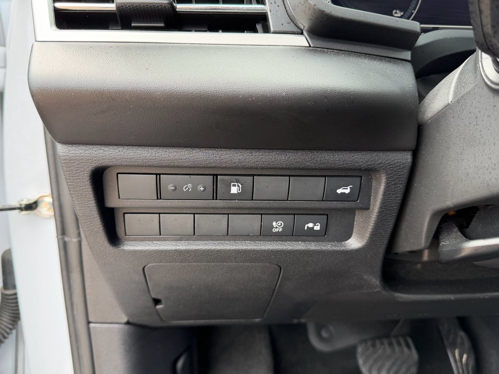 2024 Mitsubishi Outlander Plug-In Hybrid SE