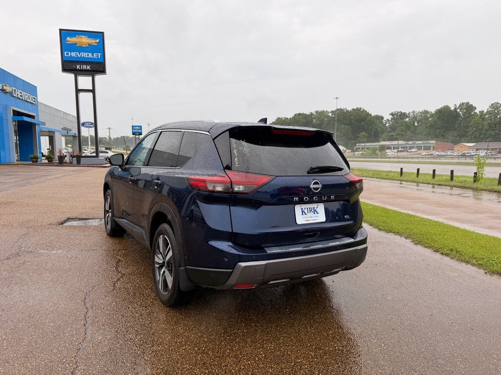 2025 Nissan Rogue SL