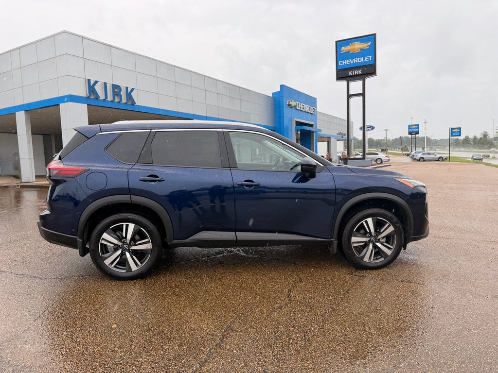 2025 Nissan Rogue SL
