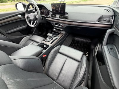 2024 Audi Q5 S line Premium Plus