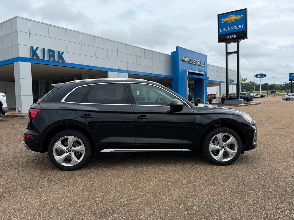 2024 Audi Q5 S line Premium Plus