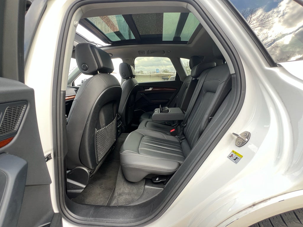 2023 Audi Q5 S line Premium Plus