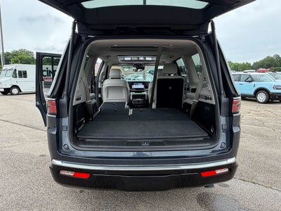 2023 Jeep Wagoneer Series III