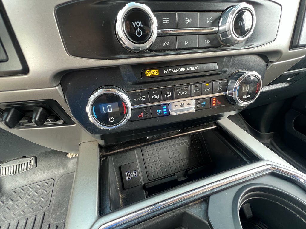 2022 Ford F-450 LARIAT