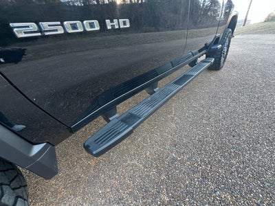 2024 Chevrolet Silverado LT