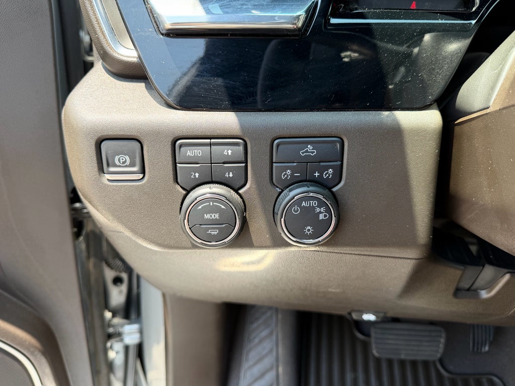 2024 Chevrolet Silverado LT