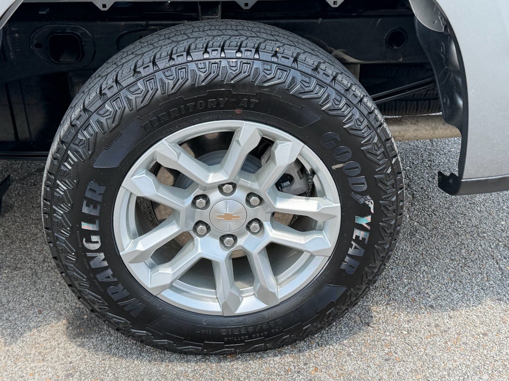2024 Chevrolet Silverado LT