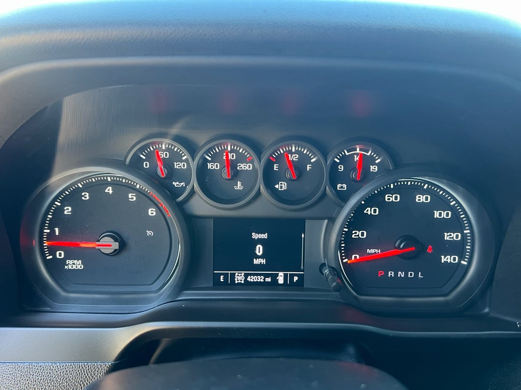 2024 Chevrolet Silverado Custom