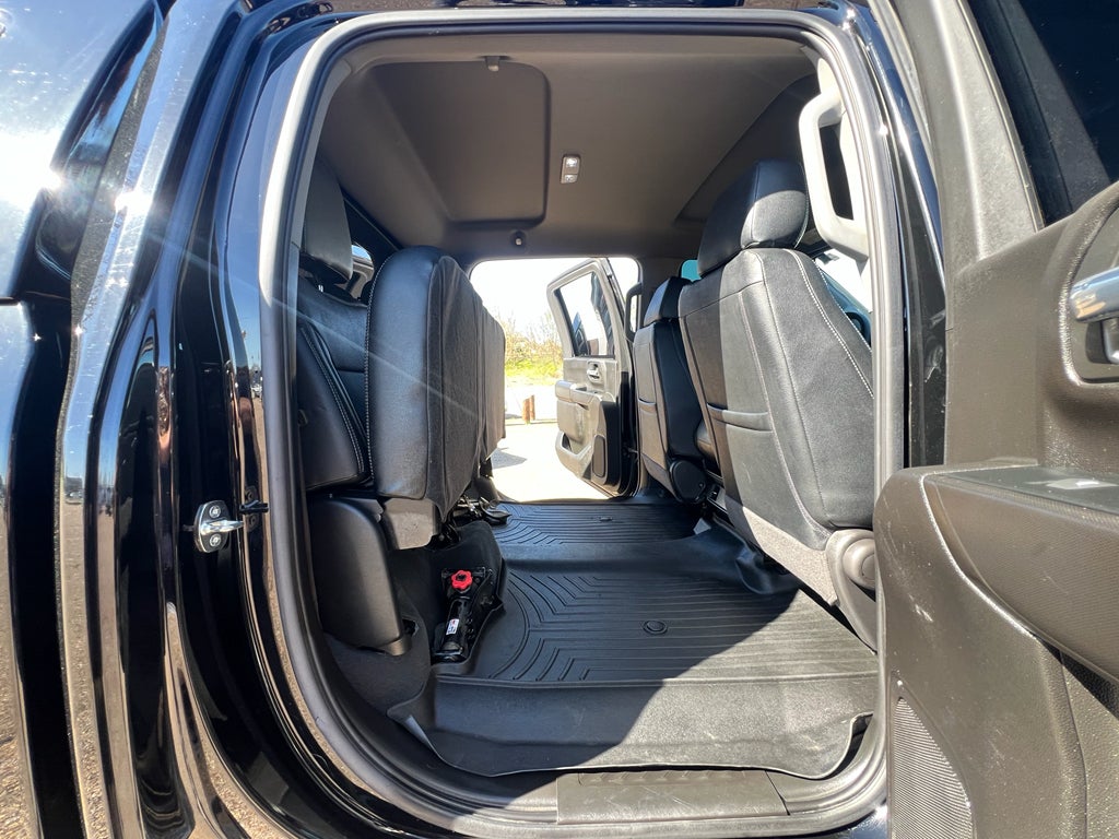 2024 Chevrolet Silverado Custom