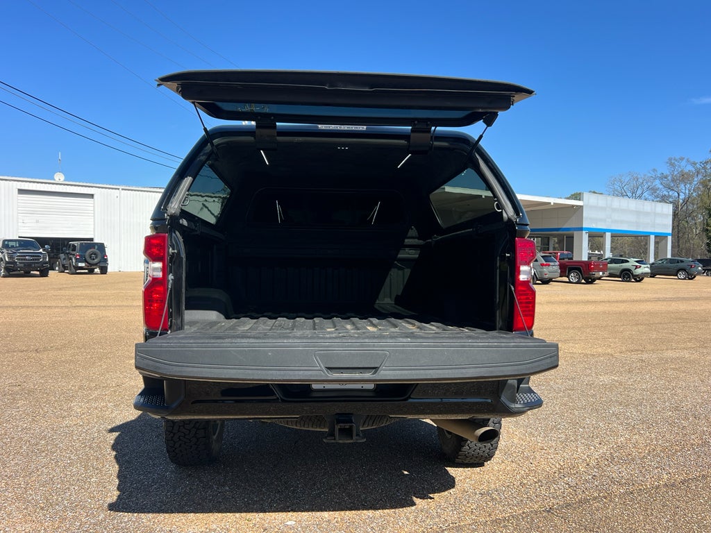 2024 Chevrolet Silverado Custom