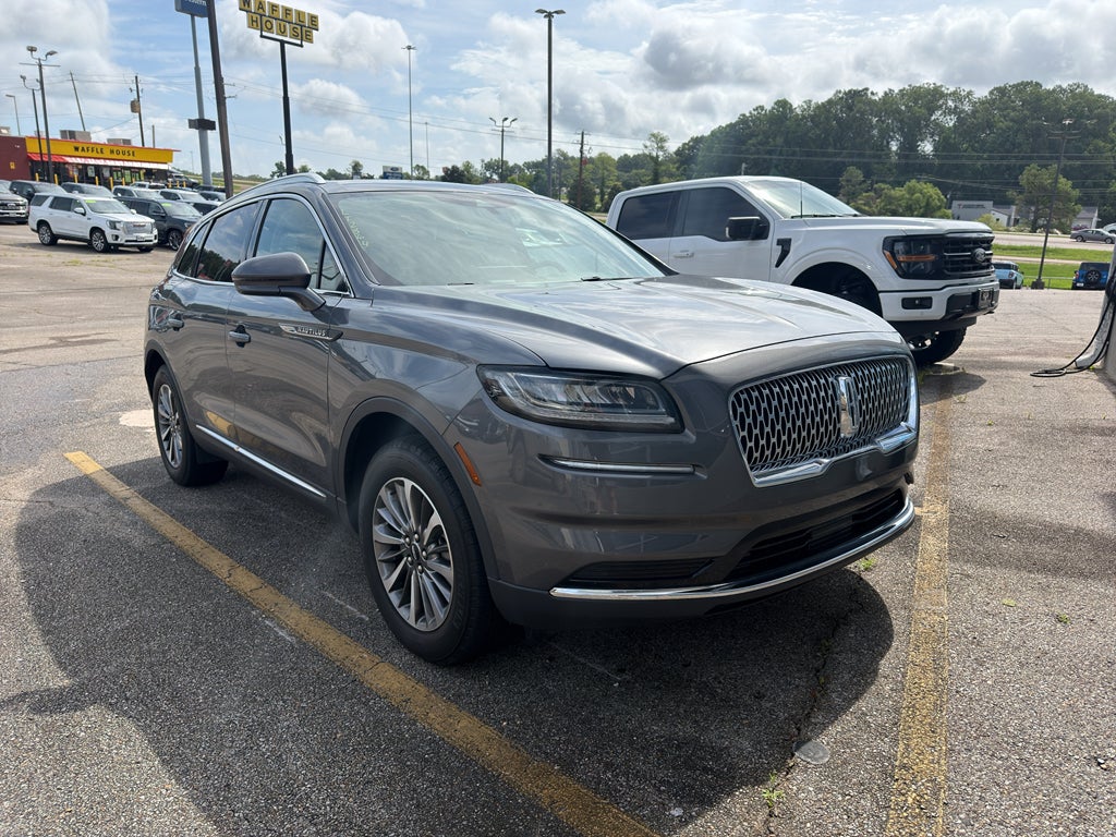 2023 Lincoln Nautilus Reserve FWD's photo
