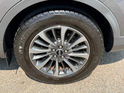 2023 Lincoln Nautilus Reserve