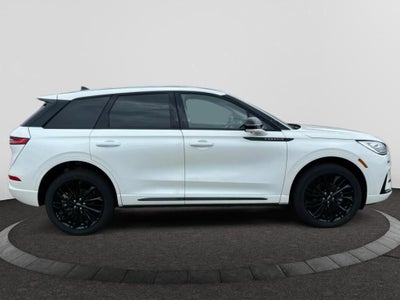 2025 Lincoln Corsair Reserve