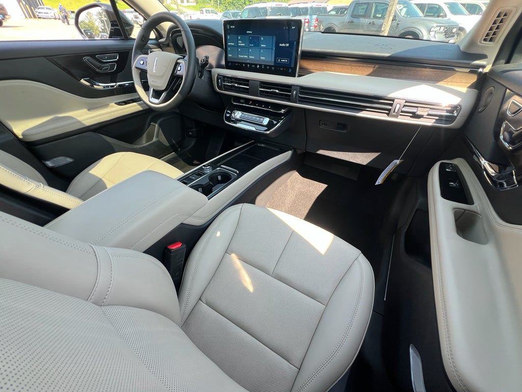 2025 Lincoln Corsair Reserve