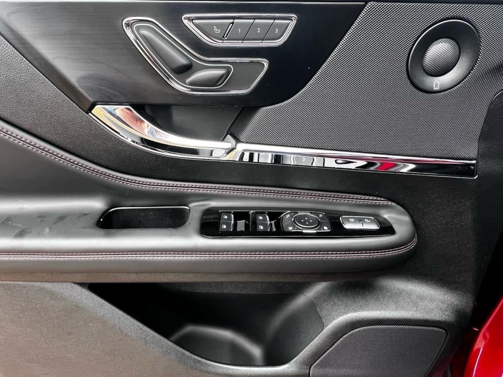 2025 Lincoln Corsair Reserve