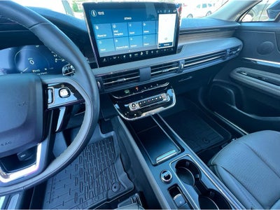 2025 Lincoln Corsair Reserve