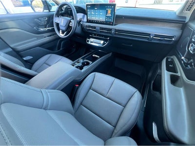 2025 Lincoln Corsair Reserve