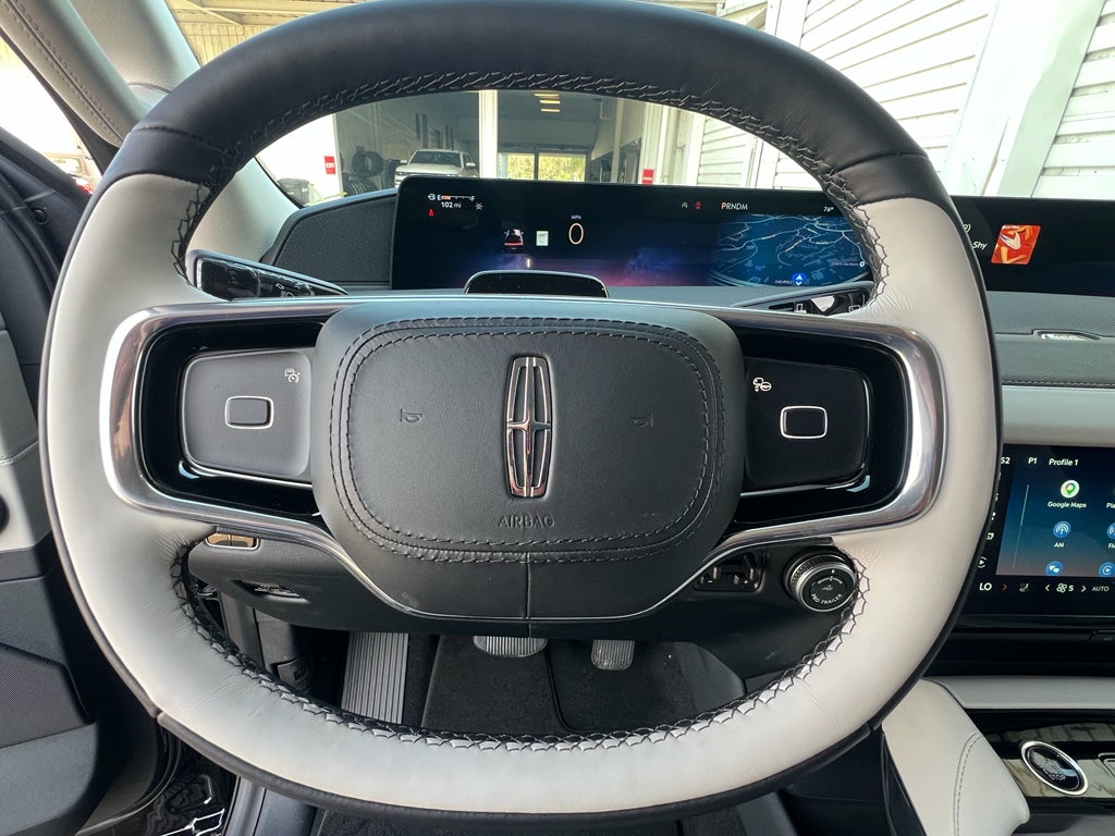 2026 Lincoln Navigator Premiere