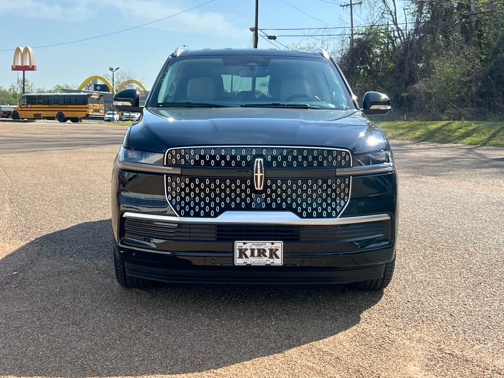 2026 Lincoln Navigator Premiere
