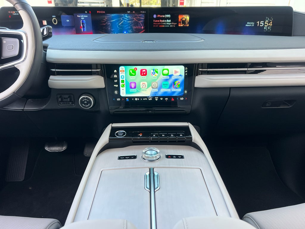 2026 Lincoln Navigator Premiere
