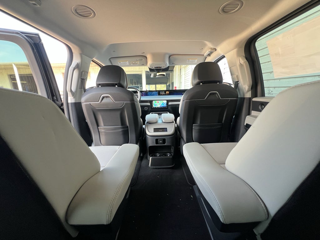 2026 Lincoln Navigator Premiere