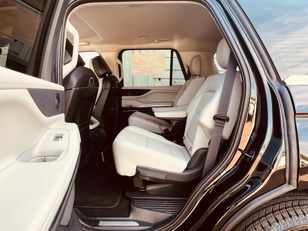 2026 Lincoln Navigator Premiere
