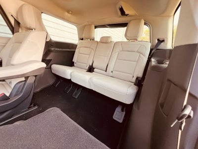2026 Lincoln Navigator Premiere
