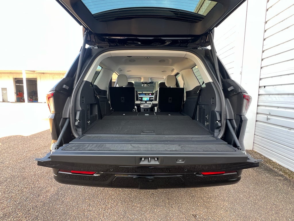 2026 Lincoln Navigator Premiere