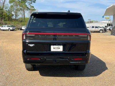 2026 Lincoln Navigator Premiere
