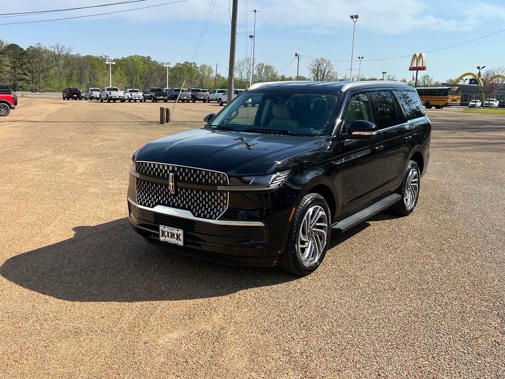 2026 Lincoln Navigator Premiere